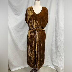 J.Jill Rayon blend Velvet dress - perfect for holidays!